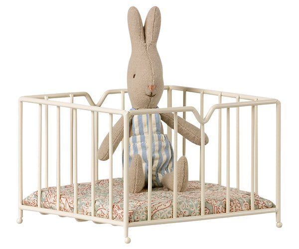 Dollhouse Micro Playpen