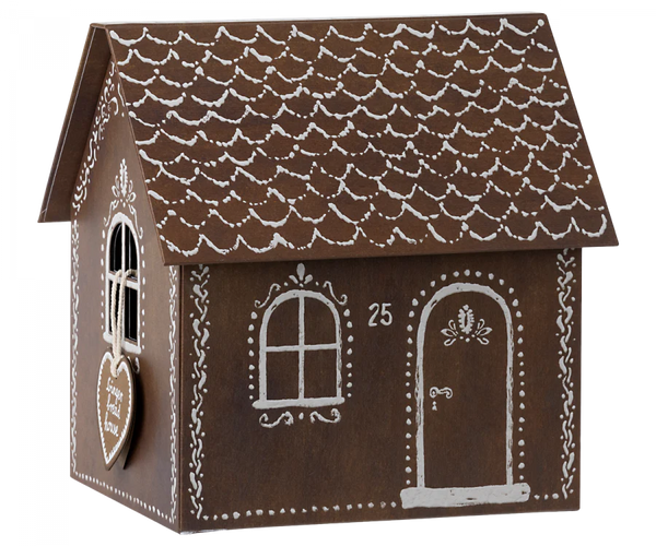 Small Gingerbread House