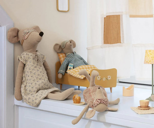 Nightgown for Medium Mouse
