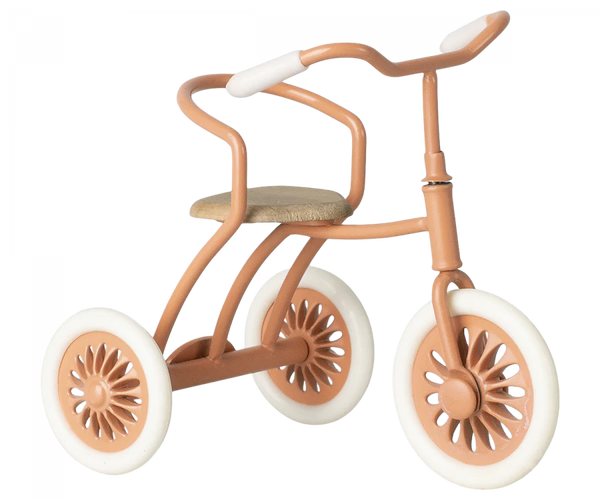 Abri a Tricycle for Mouse in Coral